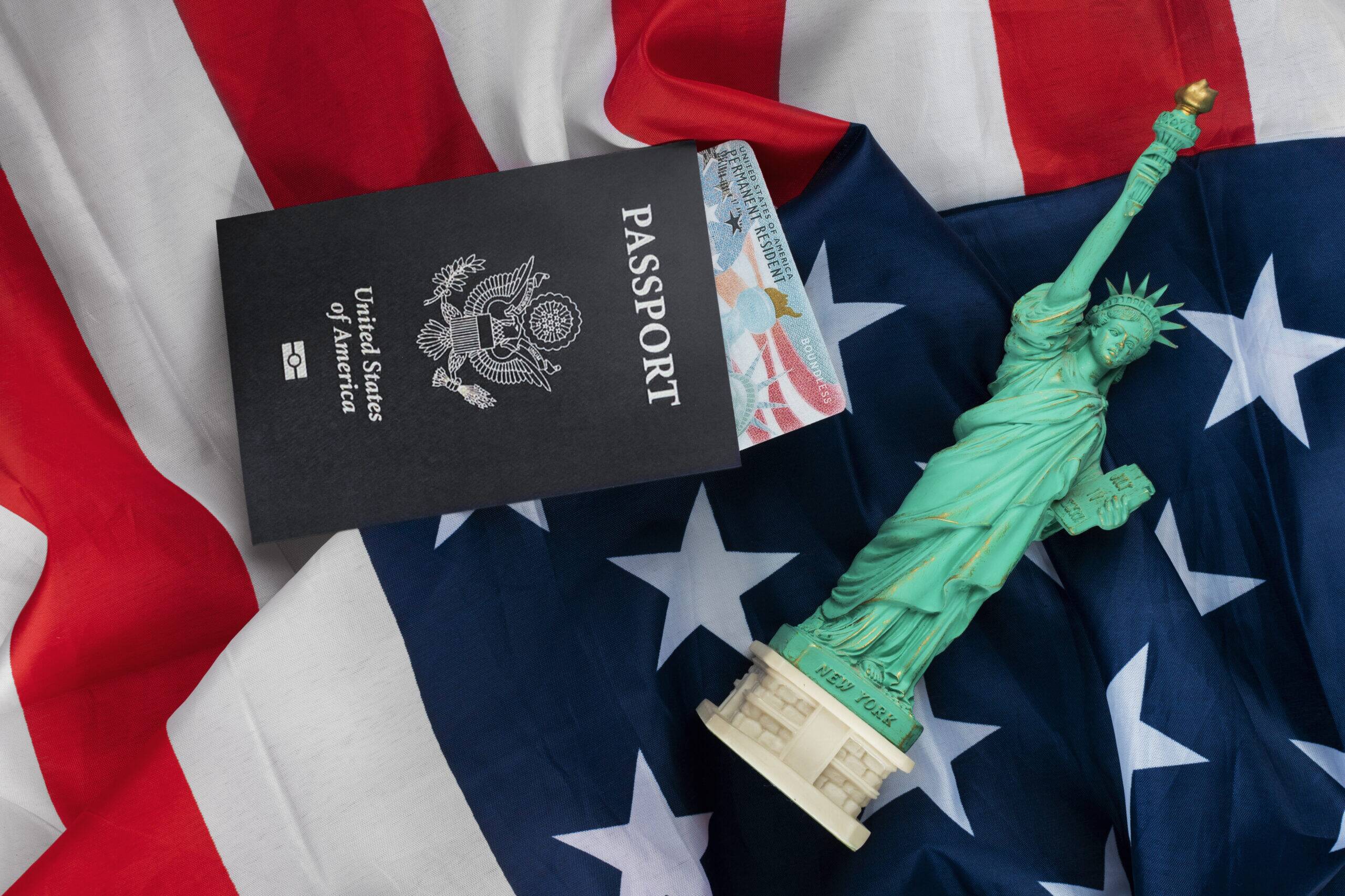You are currently viewing H-1B Visa 2025: What the $100,000 Fee Means for Indian Students & Professionals